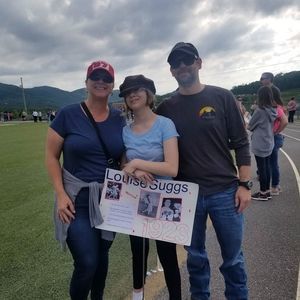 Meet your Posher, Amy